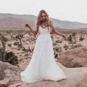 NWT OPEN BACK MAXI DRESS W EMBROIDERED OVERLAY BODICE AND FULL FLOWING SKIRT.